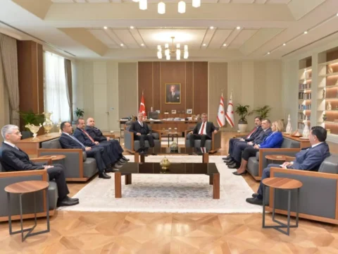 Tufan Erhürman, Hulusi Akar’ı Ağırladı