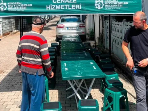 Kocaeli buyuksehirden aciyi paylasan yuku hafifleten hizmet GwUpPzpb